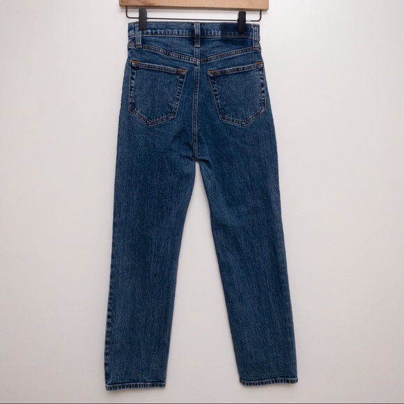 ABERCROMBIE & FITCH Ultra High Rise Ankle Straight Jeans Medium Wash Size 0 / 25 - Picture 4 of 9